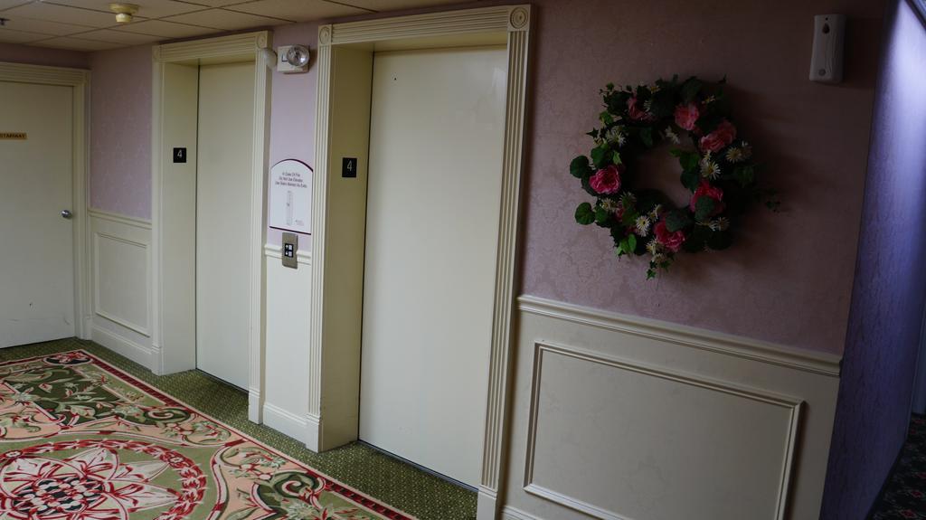 Hotel Grand Victorian Branson Eksteriør bilde